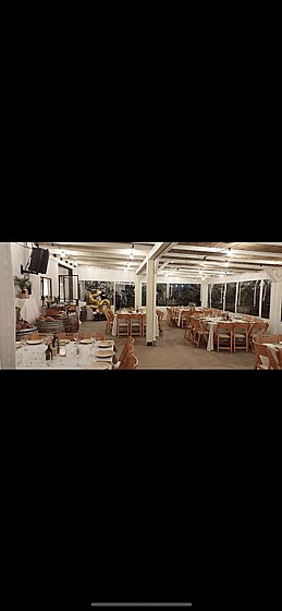 ����� ����