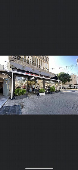 ����� ����