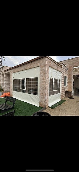 ����� ����